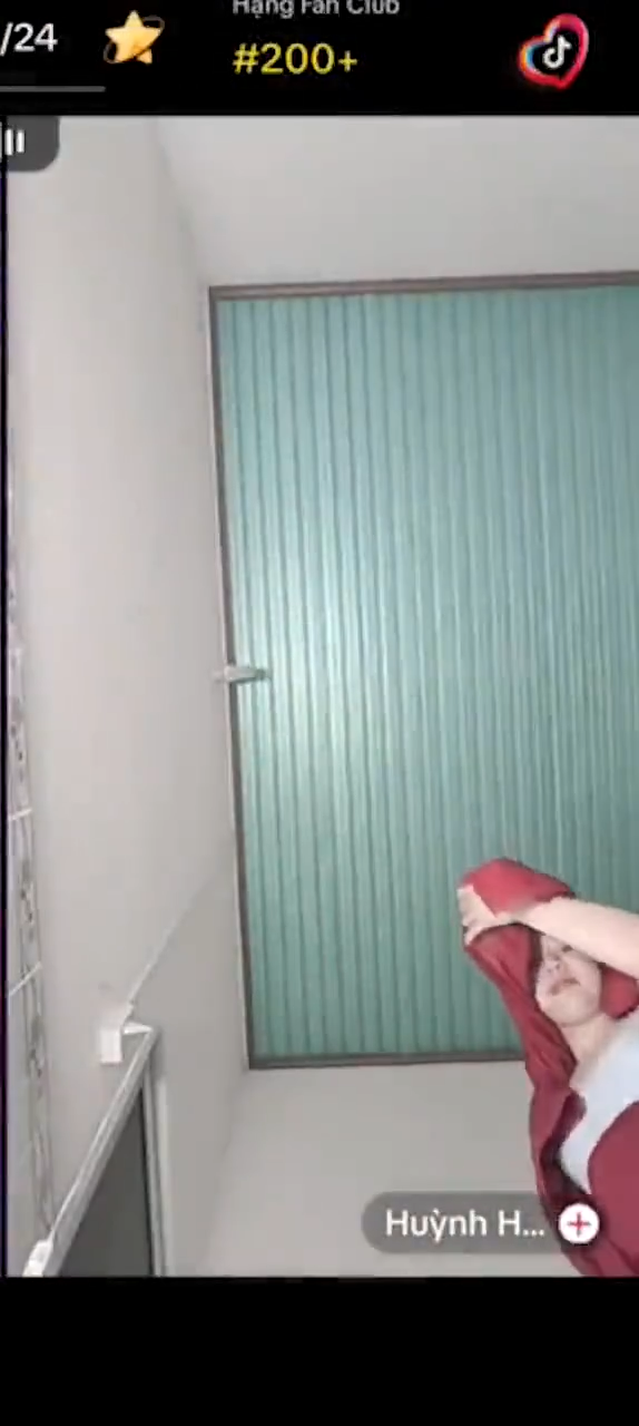 Chỉ vì cái fame toptop không cần mặt mũi nữa rồi