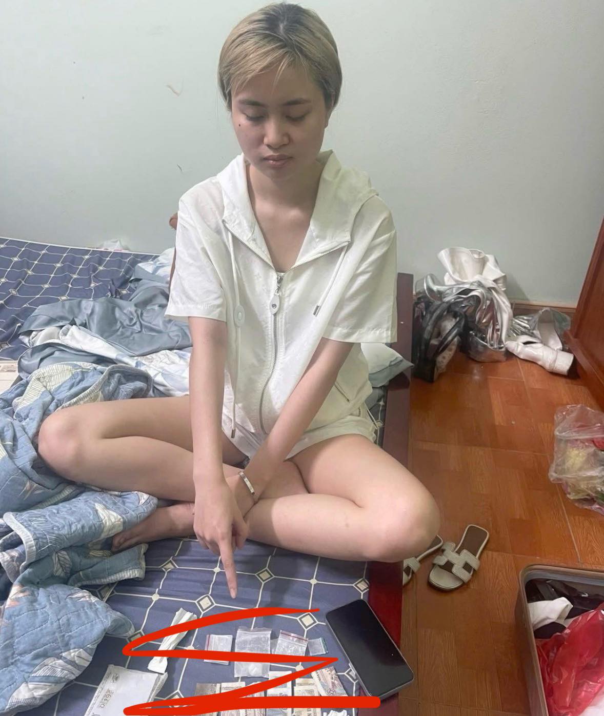 Công an phường Móng Cái 2 bắt giữ đối tượng tàng trữ trái phép chất MT