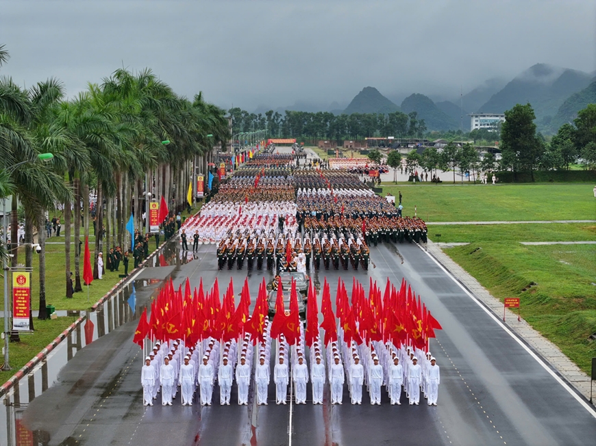 NHỮNG VỊ TRÍ LÝ TƯỞNG XEM DIỄU BINH, DIỄU HÀNH A80, KỶ NIỆM 80 NĂM QUỐC KHÁNH