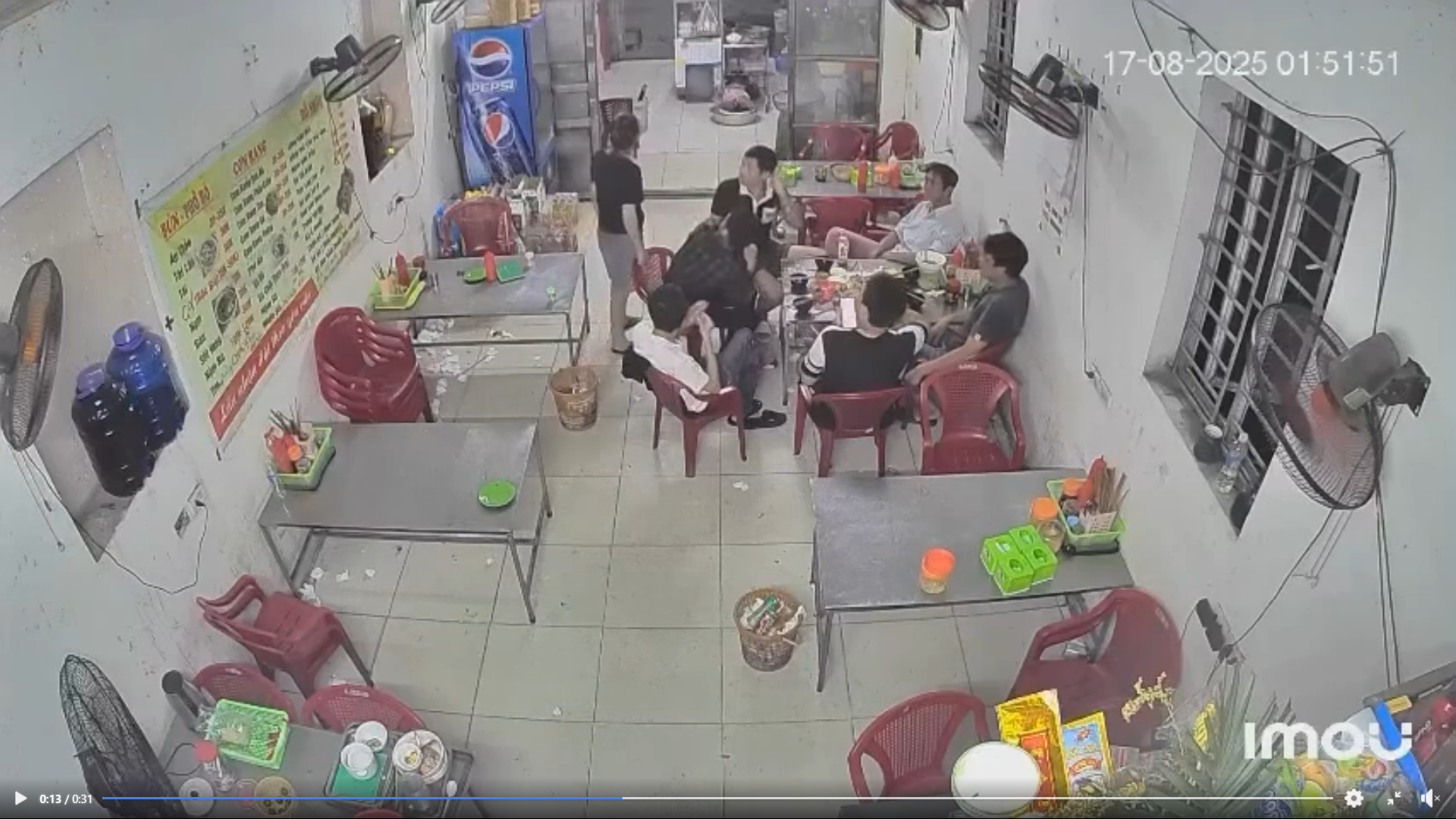 Thanh niên trêu gái Hải Phòng và cái kết