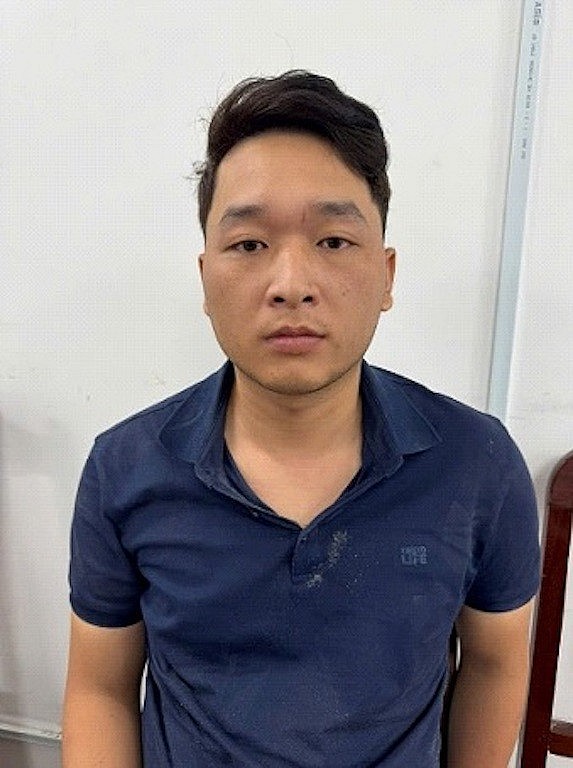 Bắt giữ đối tượng cướp giật tài sản của bạn gái mới quen