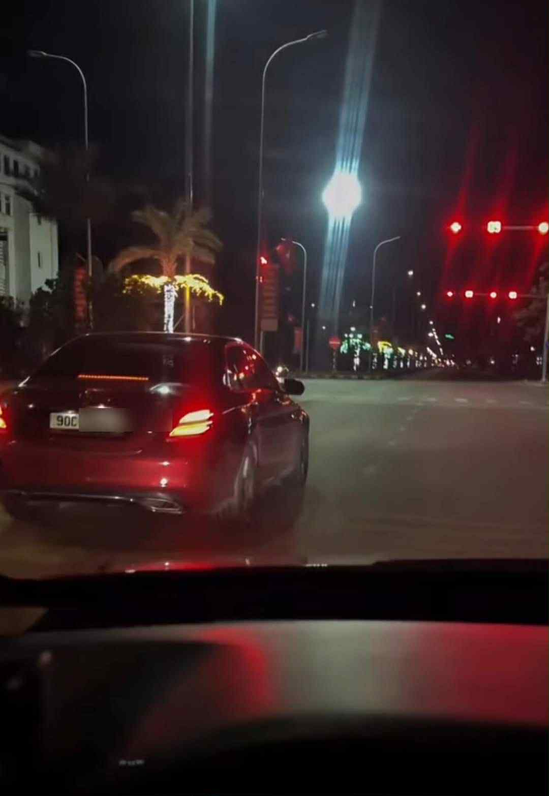 Chiếc xe HOT nhất đêm qua – Ôi thôi xong rồi…