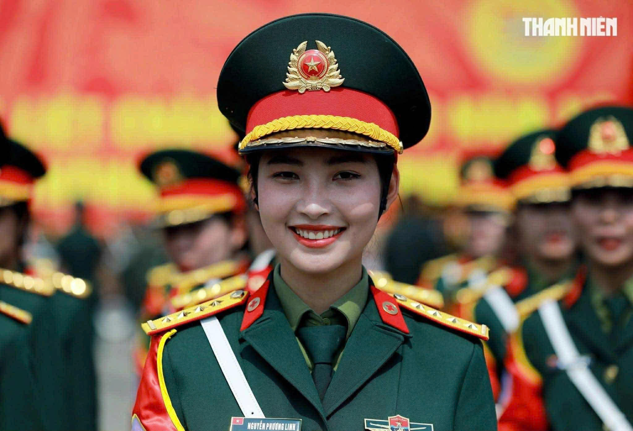Cô gái Phù Mỹ vinh dự tham gia Lễ Diễu binh A80 sắp đến tại Hà Nội