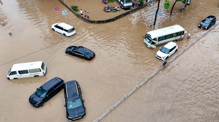 Nóng: Hà Nội vẫn còn 23 điểm ngập úng do bão số 5, người dân đặc biệt lưu ý!