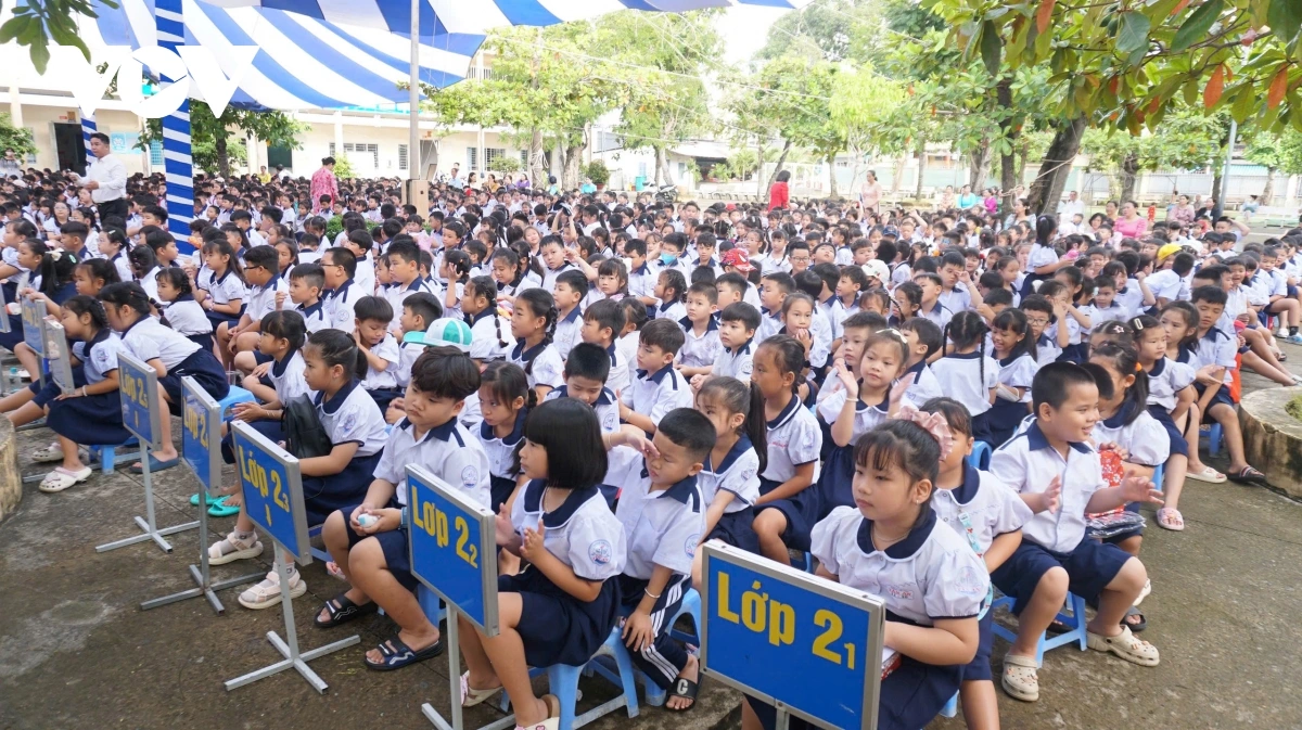 Ngành giáo dục Tây Ninh trước áp lực về xếp lớp, tìm người đứng lớp