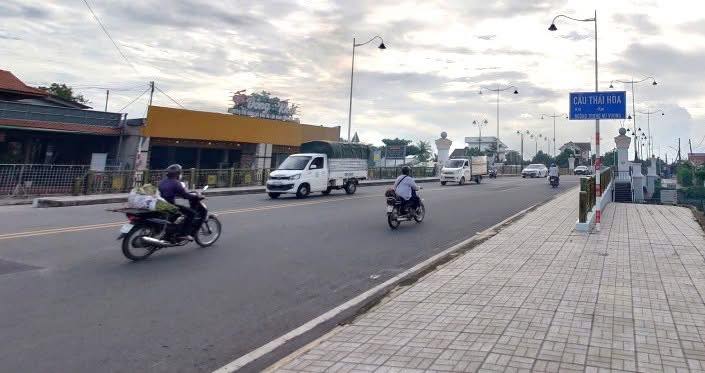 Tạm ngưng lưu thông qua cầu Thái Hòa, Phuờng Tân Ninh từ 22 giờ ngày 23/9 đến 5 giờ ngày 24/9