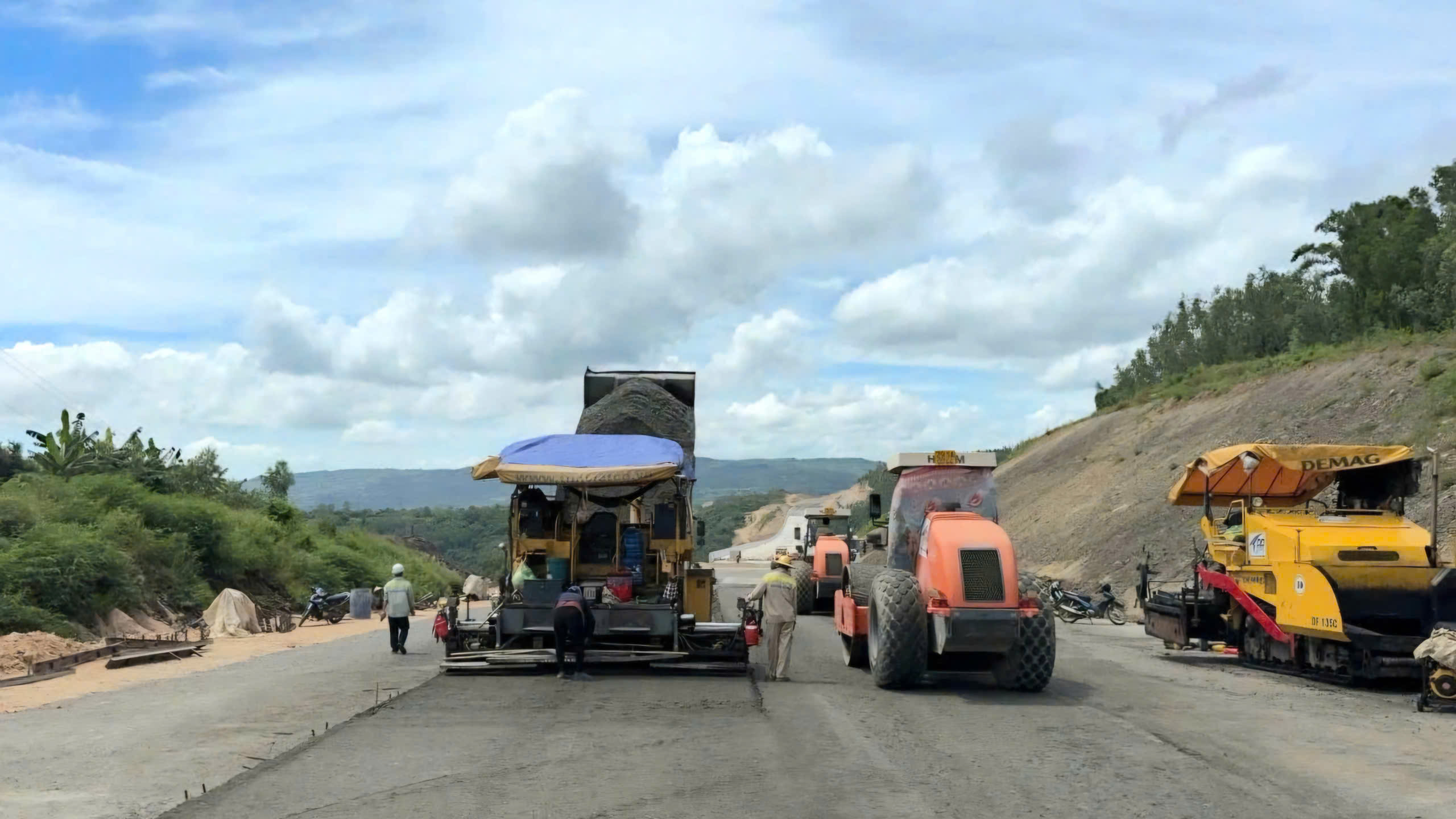 Bộ Xây dựng đề nghị tỉnh Gia Lai gỡ khó vật liệu thi công cao tốc Quy Nhơn – Chí Thạnh