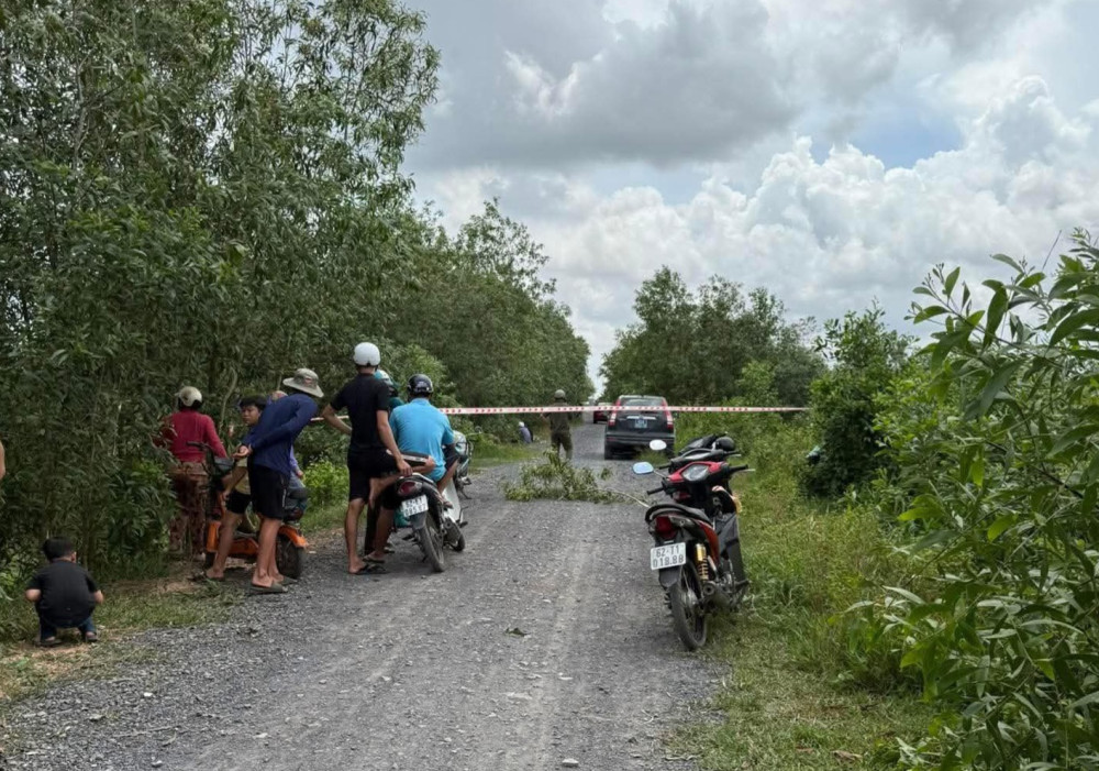 Điều tra nghi án g.i.ế.t ng.ư.ờ.i phi tang thi thể nạn nhân ở dưới kênh