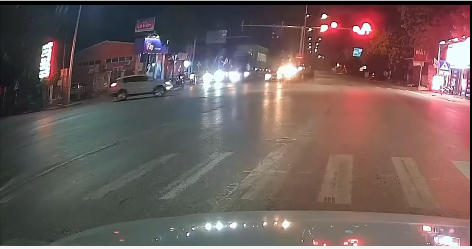 Mỹ Hào‼️Ngã tư Bần – Mỹ Hào tối qua