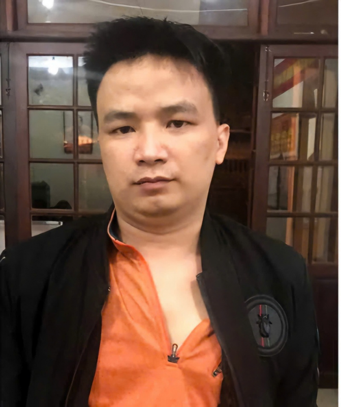 Giả nữ tuyển người mẫu, dùng ảnh, clip “tống tình”