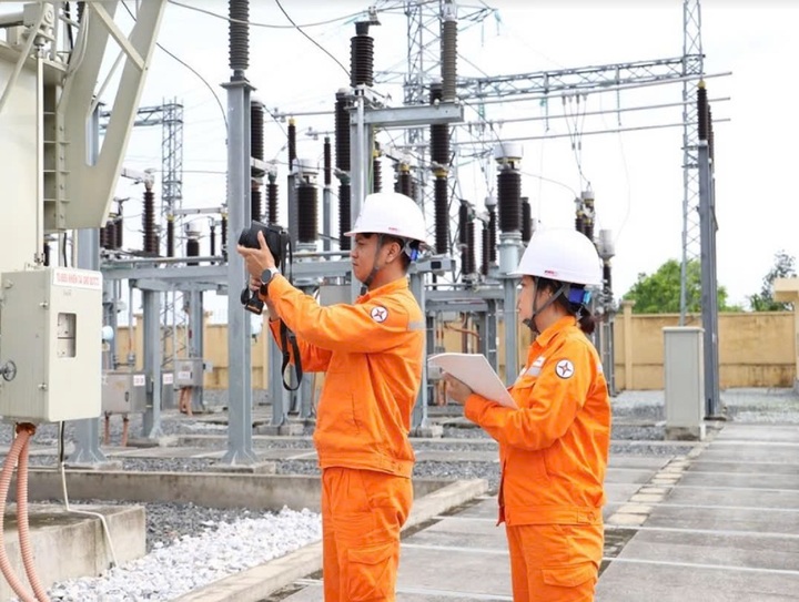 EVN chính thức thông báo tới tất cả khách hàng có hóa đơn điện tháng 8 tăng vọt