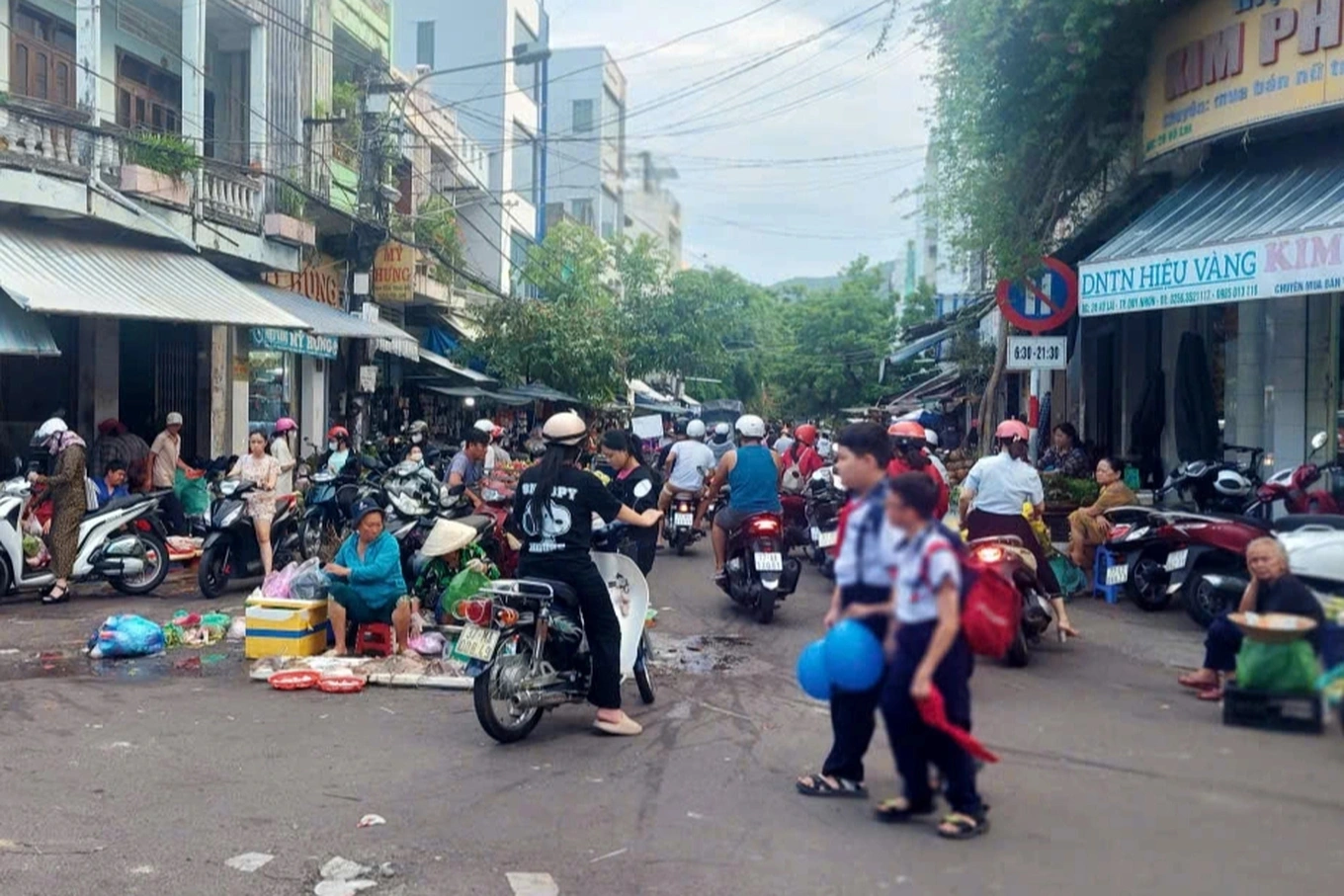 Gia Lai mạnh tay với chợ tự phát sau vụ tainan nghiêm trọng ở Quảng Trị