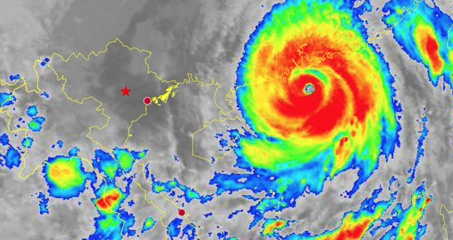 Siêu bão Ragasa cách Quảng Ninh 650 km, Biển Đông bão chồng bão