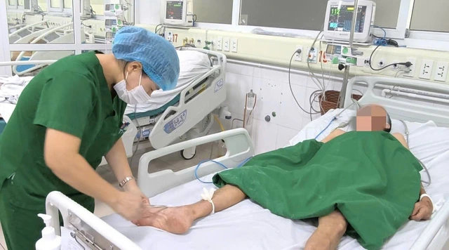 Bất ngờ mắc uốn ván sau khi bị sâu răng