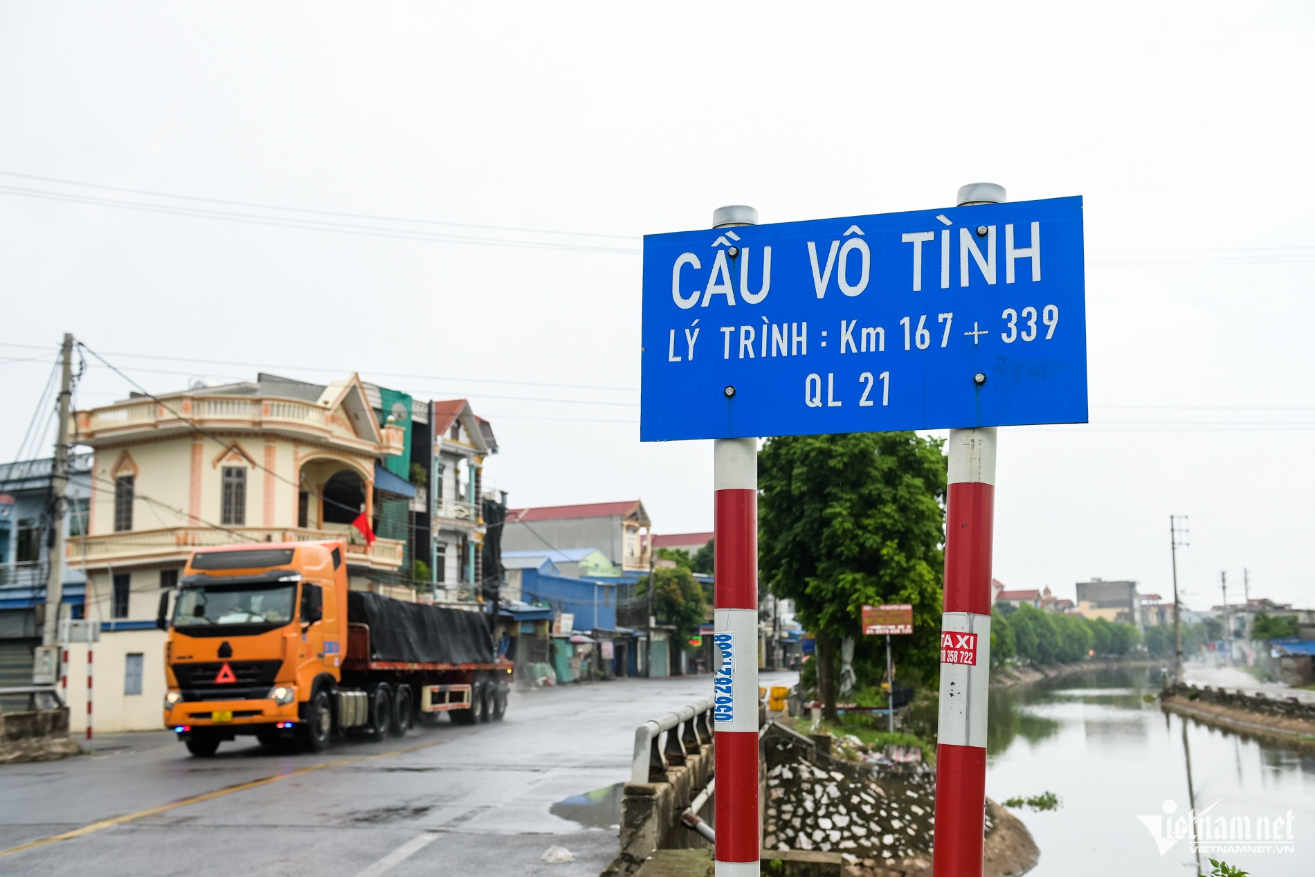 Chuyện chưa kể phía sau những tên cầu ‘độc lạ’ ở Ninh Bình