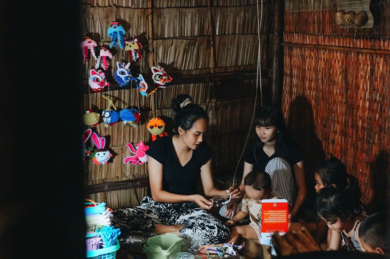 Tìm lại vẻ đẹp Trung thu xưa tại miền Tây sông nước