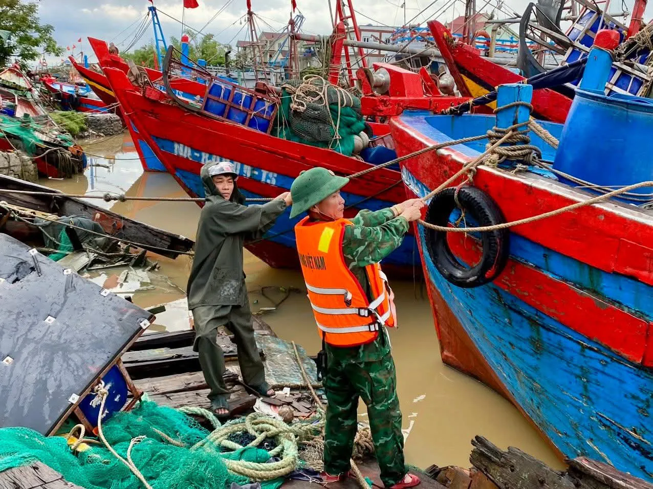 Nghệ An cấm tàu thuyền ra khơi từ ngày 5/10 để phòng, chống bão số 11
