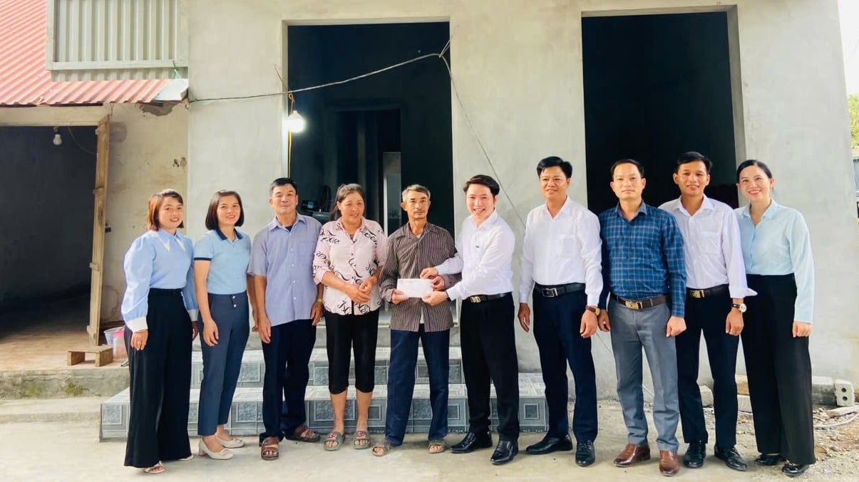 Ninh Bình: Hơn 3 nghìn căn nhà tạm, nhà dột nát được sửa chữa, xây mới