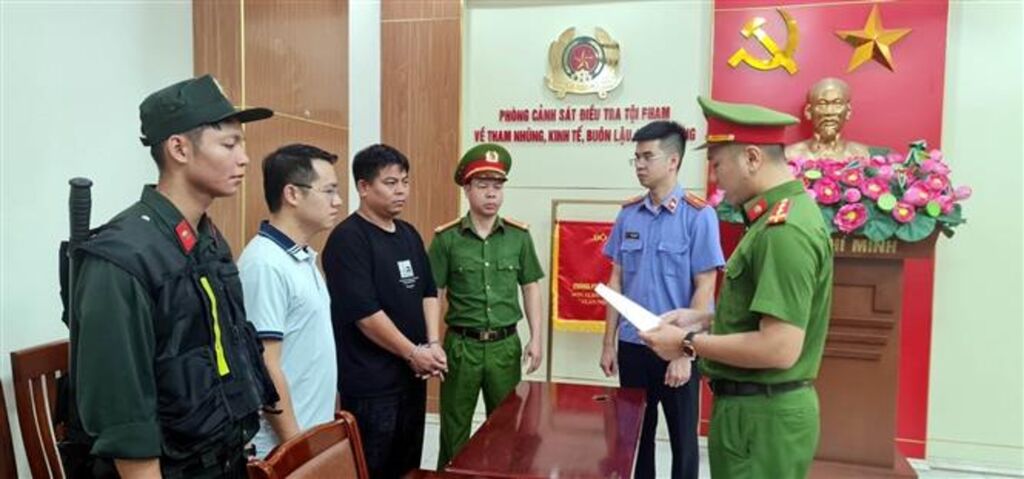 Công an tỉnh Quảng Ninh triệt phá vụ buôn lậu tinh vi