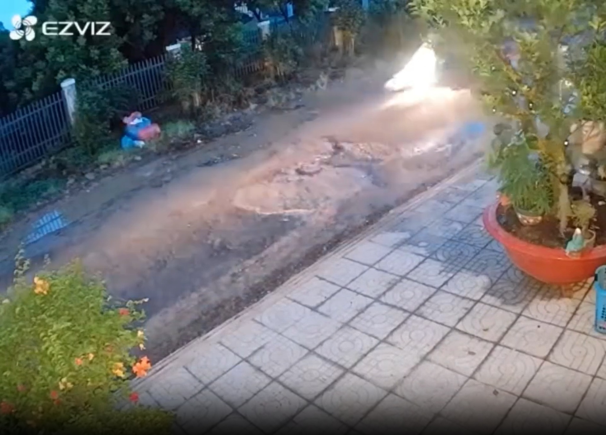 Long Thành – Đồng Nai: ‼️ Cam v::ụ c::ô gáj vacham với xe khách ra đi thuongtam lúc lờ mờ sáng nay😢