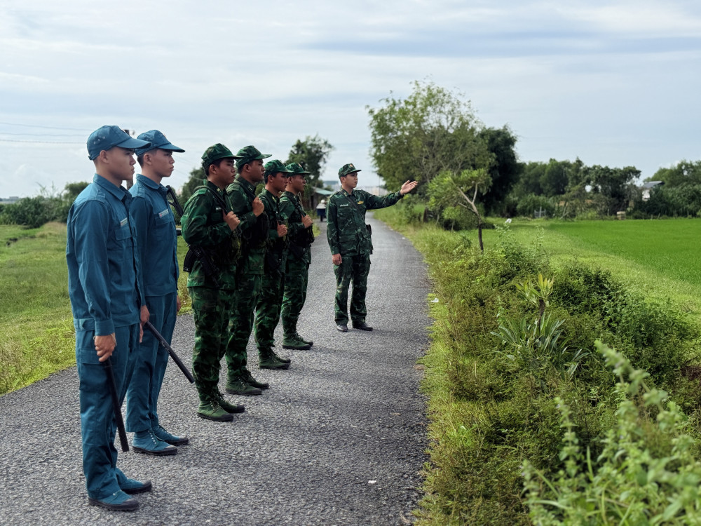 Đấu tranh không khoan nhượng với tội phạm xuất, nhập cảnh trái phép