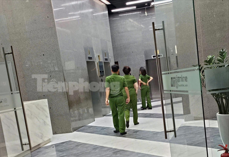 Công an xuất hiện ở tòa nhà có trụ sở công ty của Shark Bình