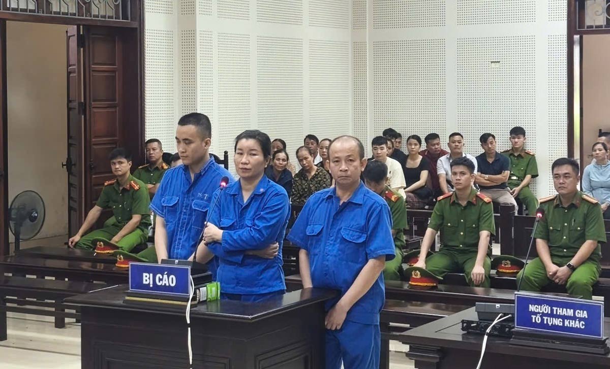 Xét xử vụ án buôn bán gần 31.000 bao thuốc lá lậu tại Quảng Ninh