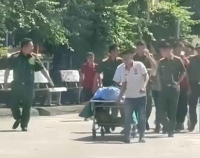 Vụ nam sinh đâm bạn học ở Thanh Hóa, cha mẹ không dạy dỗ tử tế, nhà trường sao gánh nổi!