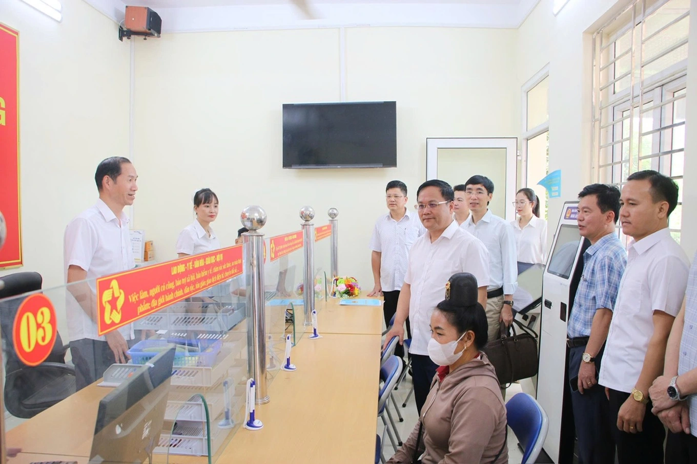 Tỉnh cử 86 công chức về cấp xã để “cầm tay chỉ việc”, tháo gỡ tồn đọng