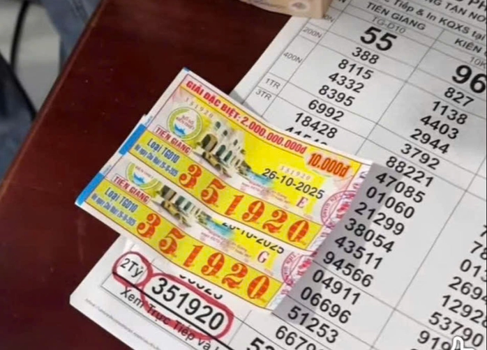 Sáng sớm 27-10 đã lộ diện thêm nhiều tỉ phú ở miền Tây