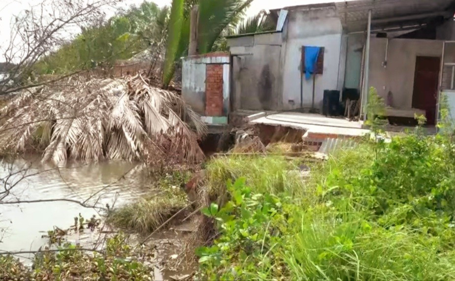 Tây Ninh công bố tình huống khẩn cấp sạt lở bờ sông Kênh Hàn