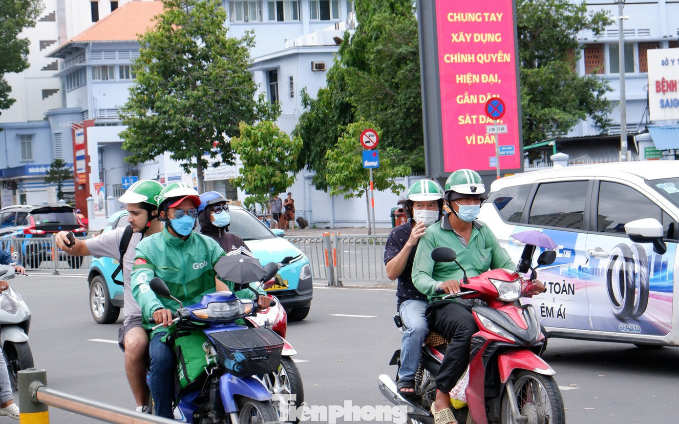 TPHCM: Xe máy công nghệ, xe của công chức, viên chức sẽ chuyển sang xe điện