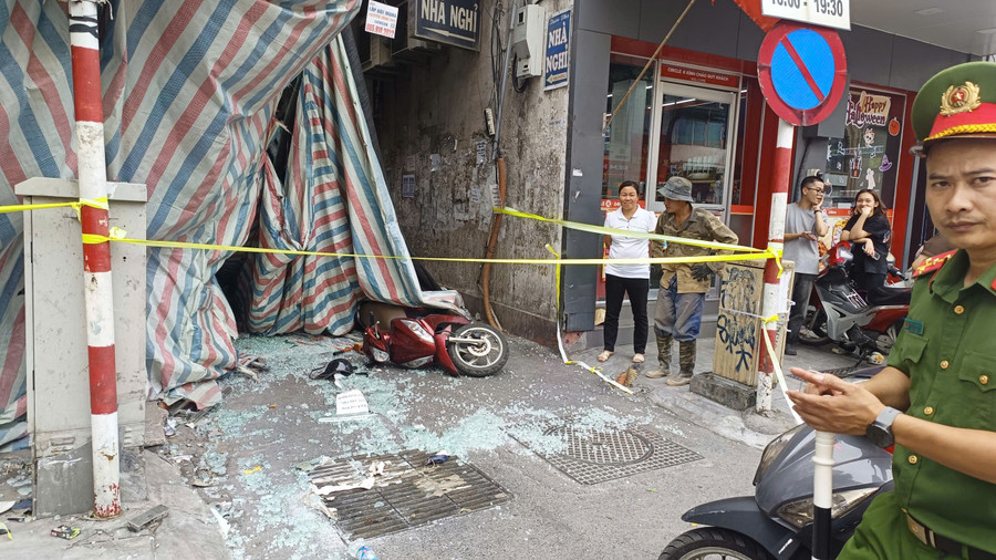 Dừng thi công công trình gây tai nạn khiến 2 người thương vong tại Hà Nội