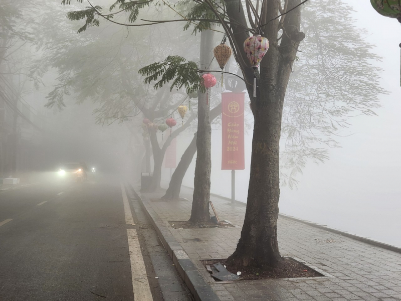 Không khí lạnh tràn về, nhiều tỉnh phía Bắc chuyển rét