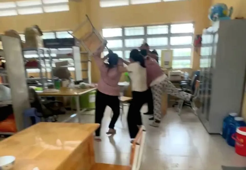 Làm rõ vụ thầy giáo bị tố có ‘tình cảm’ với nữ sinh lớp 10 ở Tây Ninh