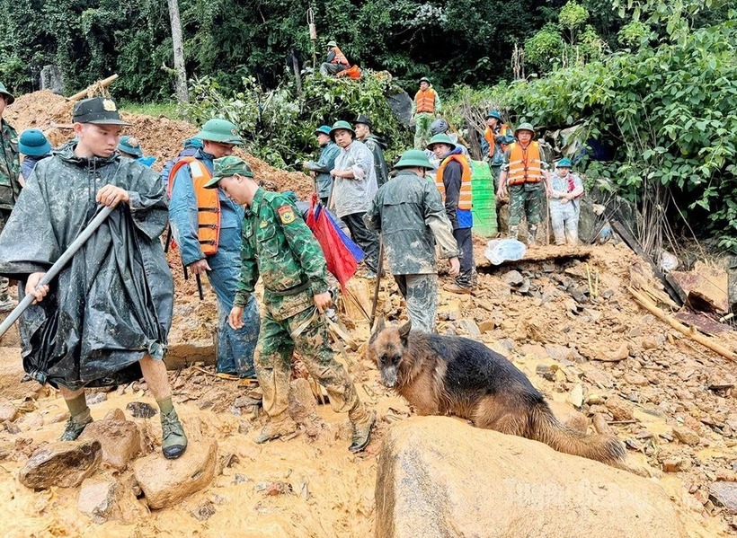Vụ 4 người trong gia đình mất tích ở Tuyên Quang: Đào xới hết nền nhà nhưng chưa thấy