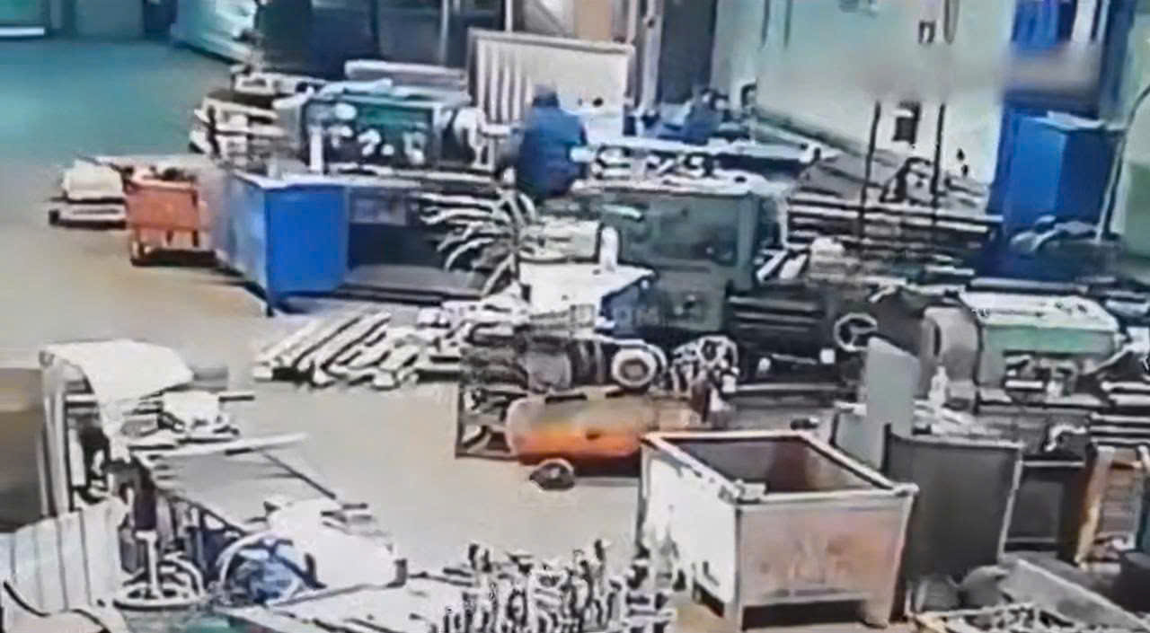 Ngày làm việc cuối cùng của a ấy 🥶