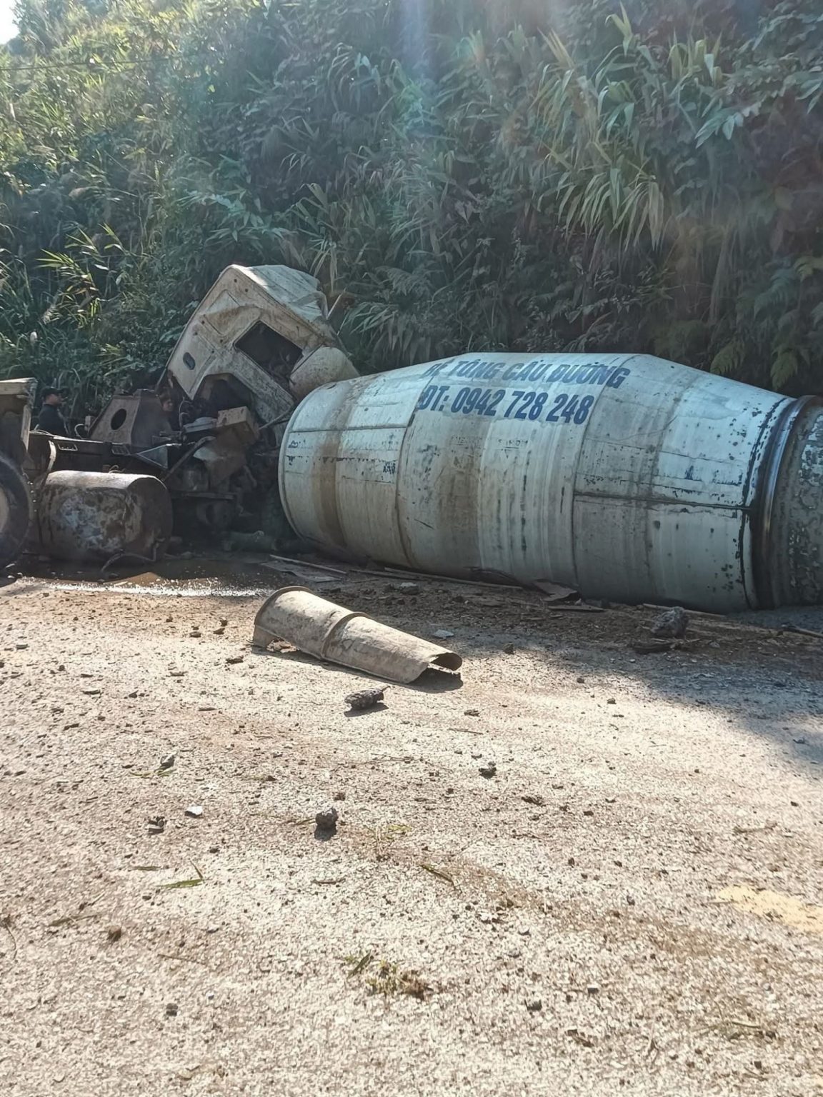 Ảnh không che vụ TNGT tại Đại Sơn – Văn Yên – Yên Bái Cũ