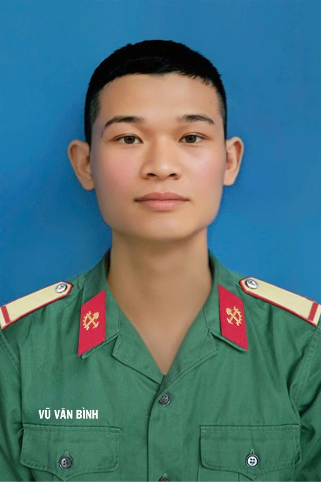 Chiến sĩ Vũ Văn Bình hy sinh khi thực hiện nhiệm vụ xây dựng công trình quốc phòng tại Quảng Ninh