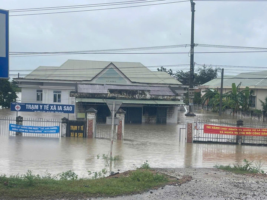 Gia Lai có 3 bệnh viện và 10 trạm Y tế bị ngập lụt