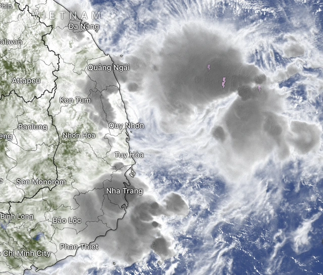 Miền Trung vào cao điểm mưa lớn, miền Bắc rét đậm