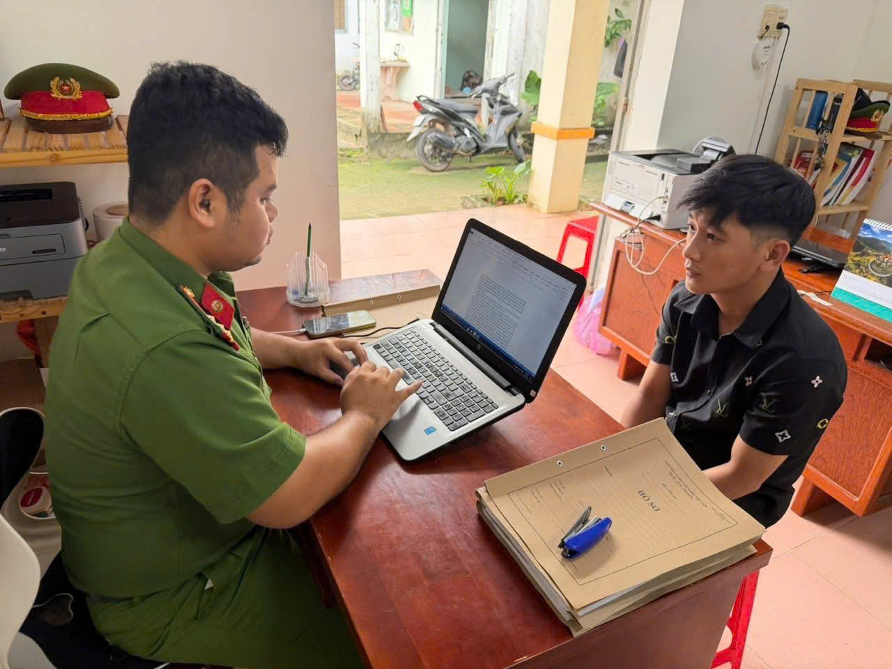 Chạy lên trời thì các chú Công an xã Phước An cũng đưa bạn về quy án thôi!