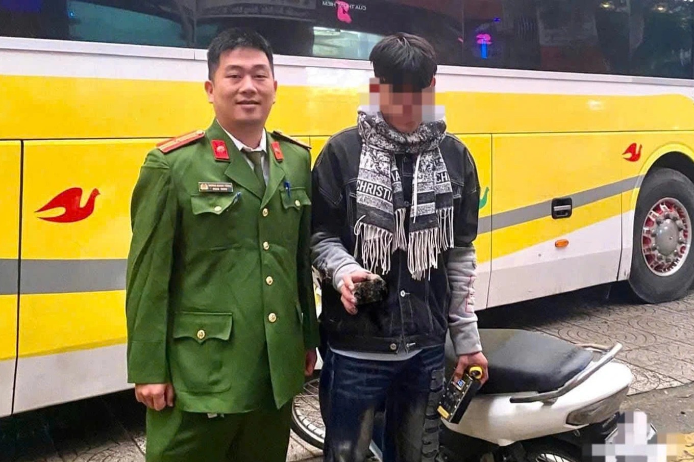 Đi gặp bạn gái quen qua mạng, nam thanh niên lạc đường, nhịn đói 2 ngày