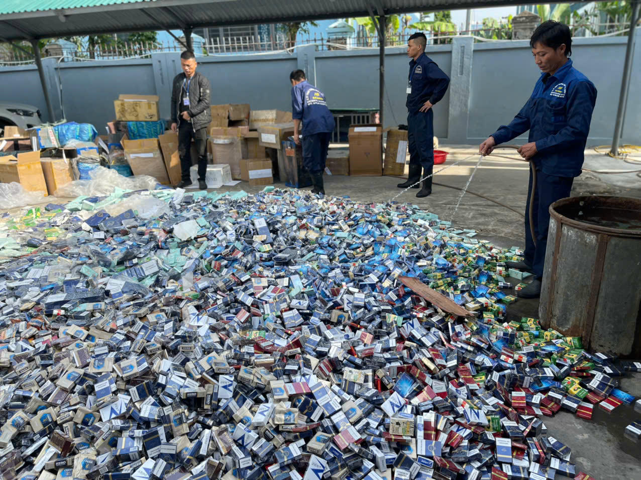 Quảng Ninh: Tiêu hủy gần 30.000 bao thuốc lá điếu là tang vật vụ án