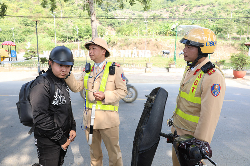 Nỗ lực kéo giảm tai nạn giao thông trên địa bàn Sơn La