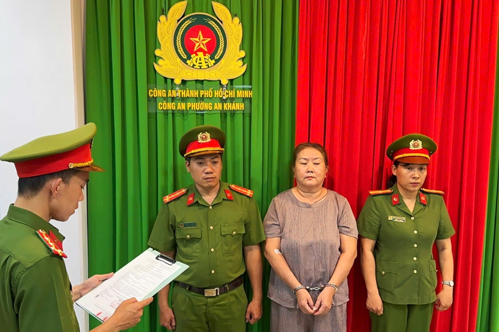 Bị bắt vì nhận chôn 2.900 tấn rác của người khác