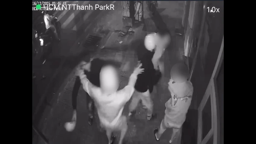 Xử lý 14 thanh thiếu niên vây đánh người đi đường ở phường Xóm Chiếu