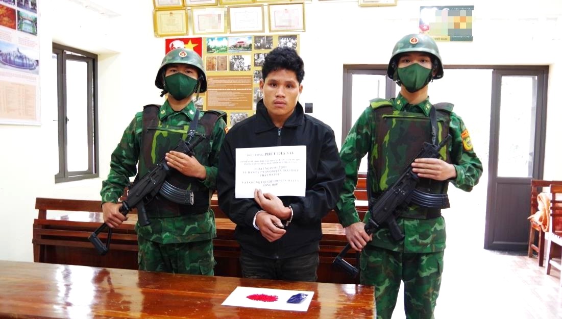 Bộ đội Biên phòng Sơn La bắt giữ 2 đối tượng vận chuyển, tàng trữ trái phép chất ma túy