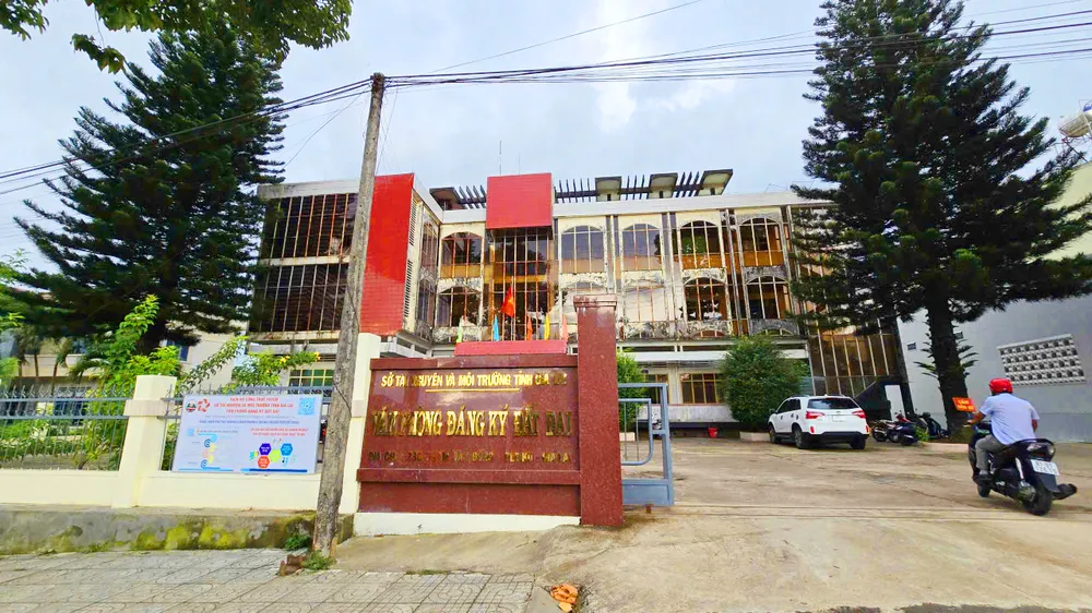 Chủ tịch Gia Lai chỉ đạo chấn chỉnh toàn diện văn phòng đăng ký đất đai