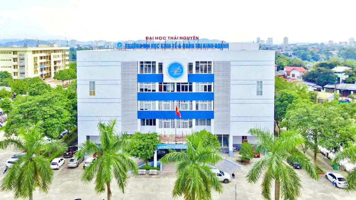 Trường ĐH Kinh tế & Quản trị Kinh doanh, ĐH Thái Nguyên thừa nhận lỗi kỹ thuật ở báo cáo công khai